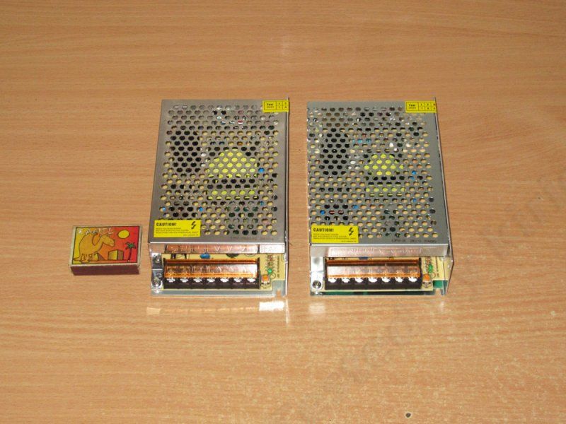 Пара блоков питания, 100 и 120 ватт, очень похожих, но есть один нюанс Пара блоков питания, 100 и 120 ватт, очень похожих, но есть один нюанс